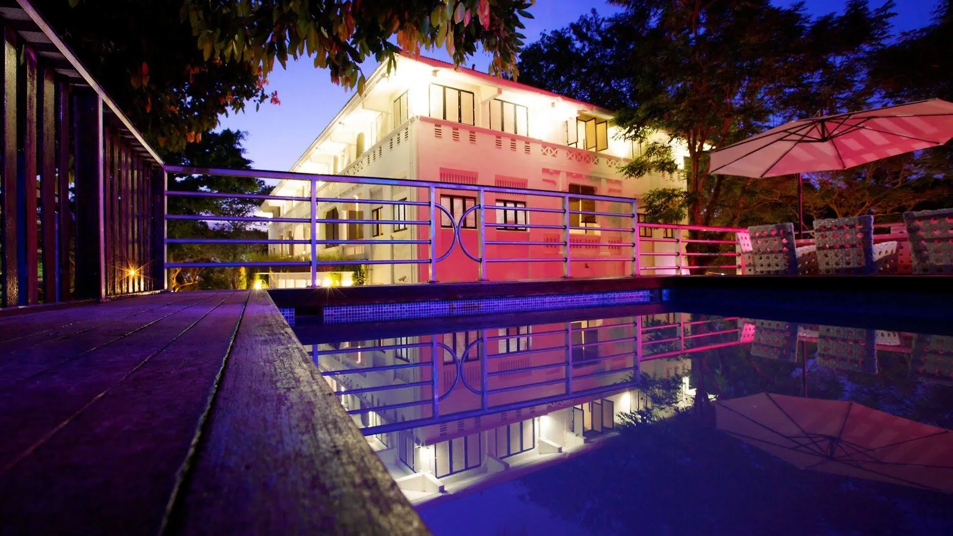 Raintr33 Hotel Σιγκαπούρη